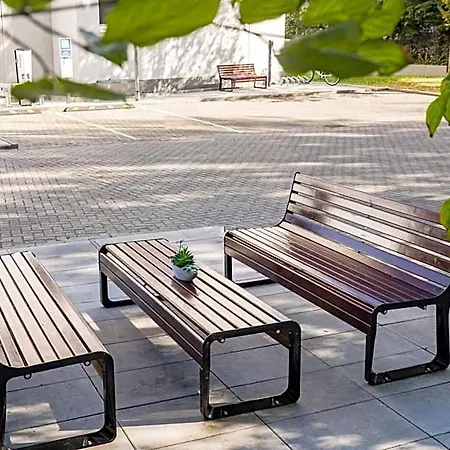 فندق Newton